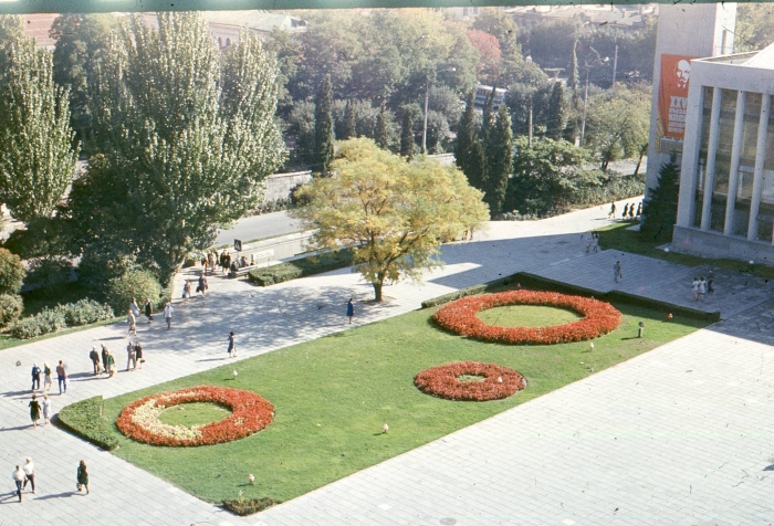 0032_1.jpg