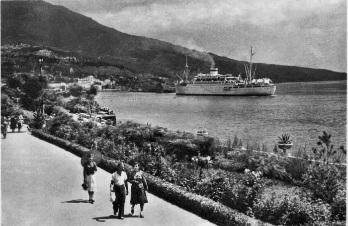003_yalta_1957.jpg