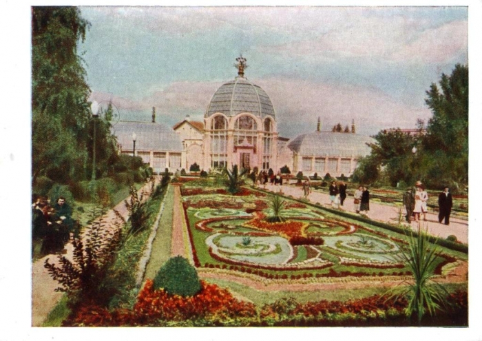 055_moscow_exhibition_1954.jpg