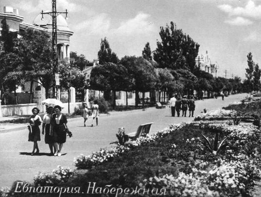 1956-naberezhnaya-gorkogo.jpg
