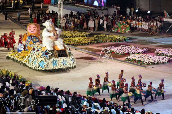 flower_show_vietnam_2012.jpg