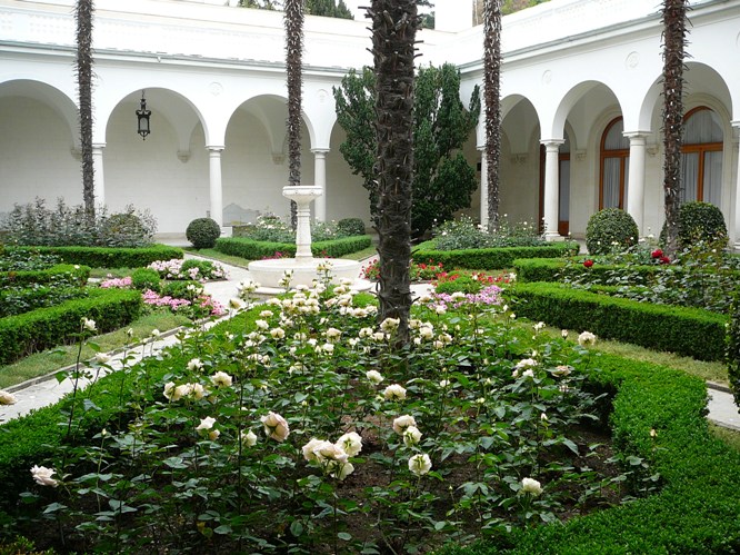livadia_roses_001.jpg