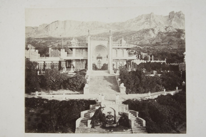 ris._13._fontan_rakovina.jpg