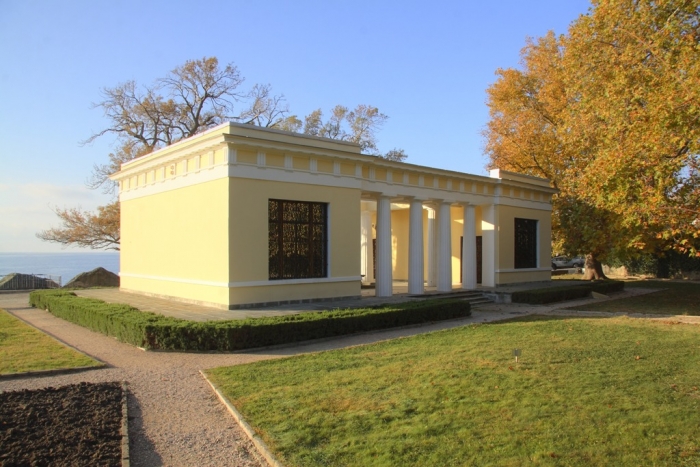 ris._7._chaynyy_pavilon.jpg