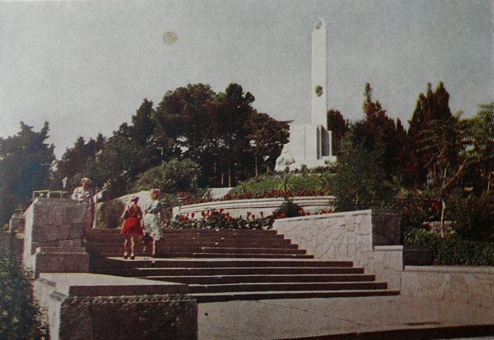 yalta_primorsky_park.jpg