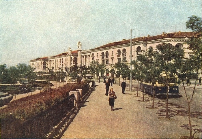 003_pr._nahimova_1956.jpg