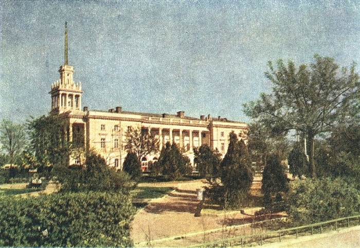 004_pl._ushakova_1956.jpg