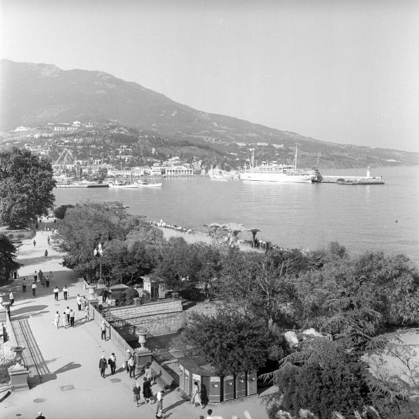 1966_2.jpg