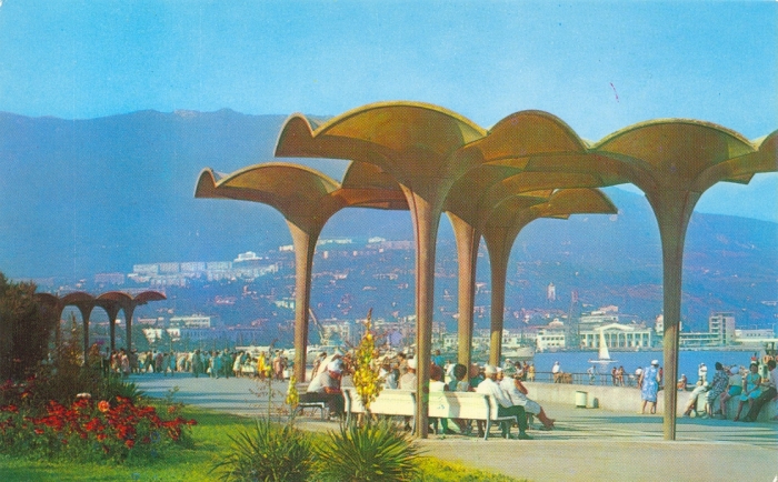 yalta_naberezhnaya_1976_0.jpg